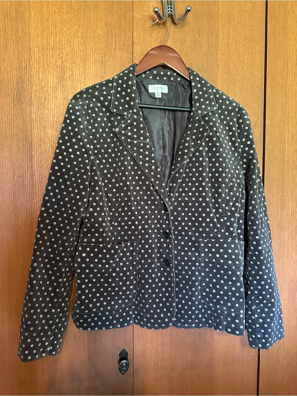 Isaac Mizrahi Gray Blazer with White Flowers